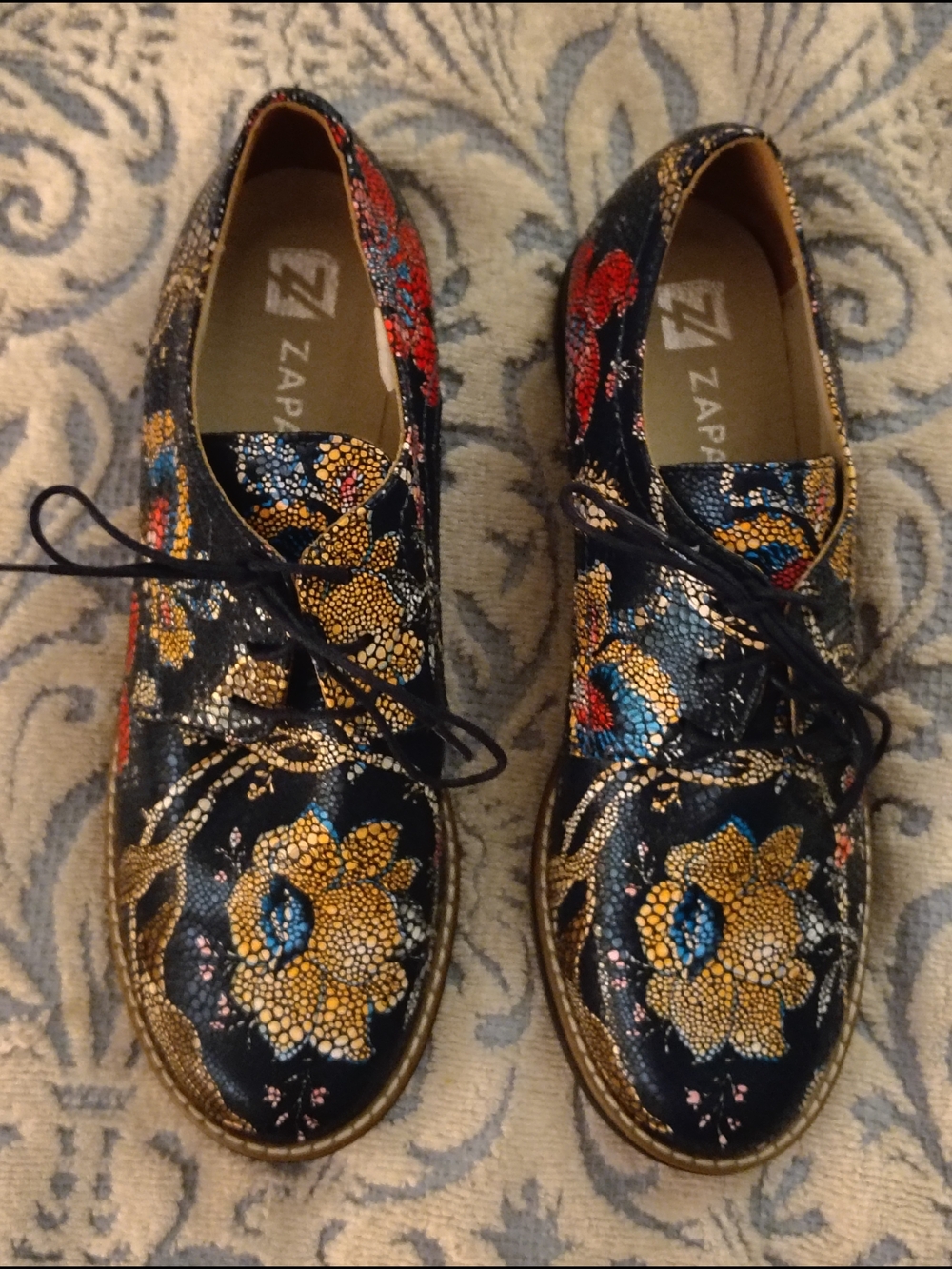 Floral Embossed Black Lace-Up Women’s Flats